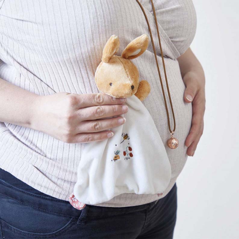 Cofanetto doudou coniglio con collana