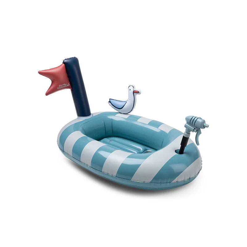 Galleggiante gonfiabile Barca con Gabbiano Swim Essentials – vista laterale righe azzurre con gabbiano e pistola acqua su sfondo bianco