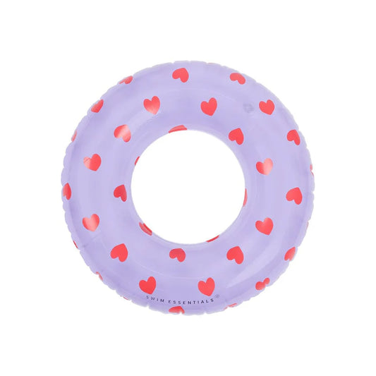 Ciambella gonfiabile Sweet Hearts Swim Essentials – vista frontale lilla con cuori rossi su sfondo bianco